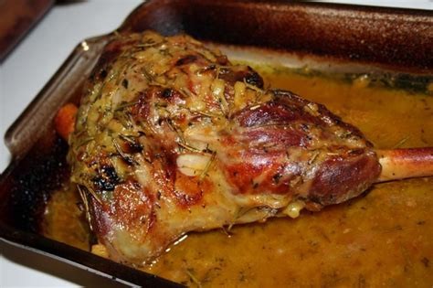 Gigot d'agneau à la mélasse de grenade